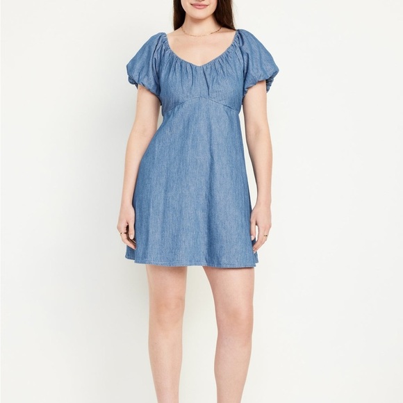 NWT Old Navy Sz L 100% Cotton Smocked Back Babydoll Jean Mini Swing Dress - Picture 1 of 13